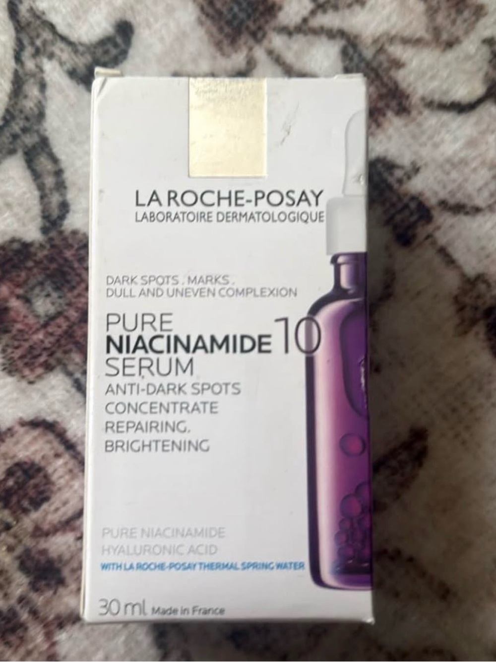 La Roche-Posay Pure Niacinamide 10 Serum - White & Purple Packaging